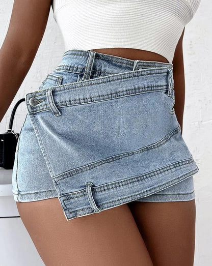 Michelle – Y2K Vintage Denim Shorts with Asymmetrical Hem