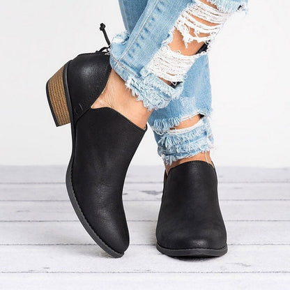 Julie – Retro High-Heeled Booties