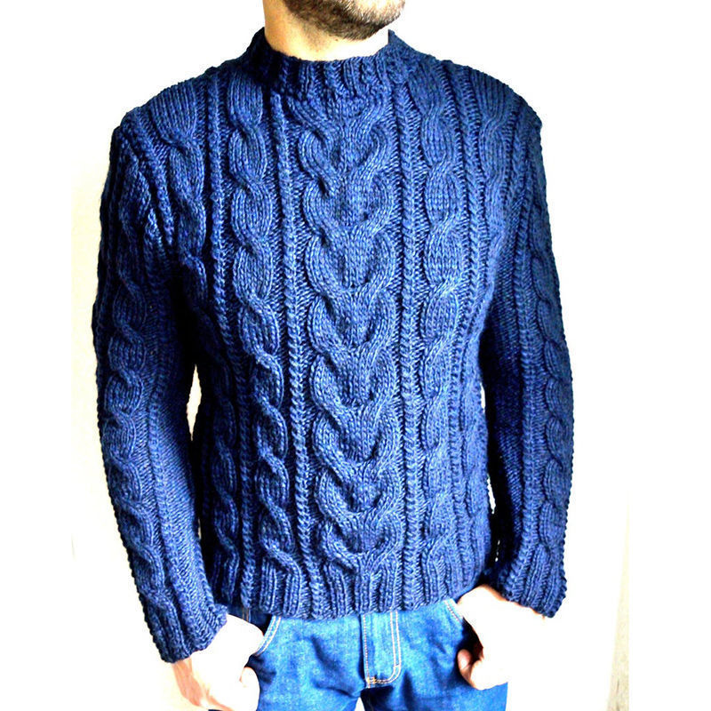 Gavin – Long Men's Sweater with Padding