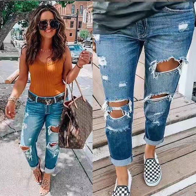 Janet – Women's Ripped Jeans