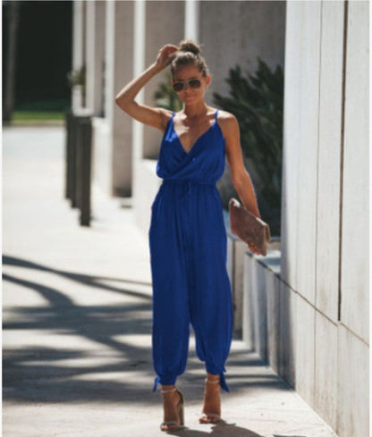 Caroline – Backless Jumpsuit with Pockets and V-Neck