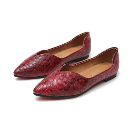 Sara – Serpentine Pattern Ballerina Flats