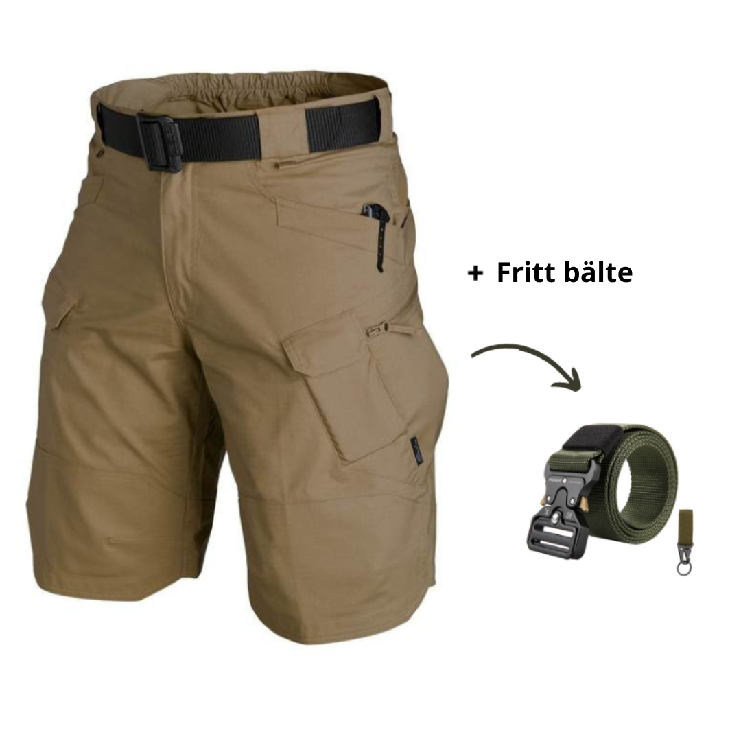 Chris – Multi-Pocket Shorts with Free Belt