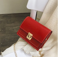 Marion – Small Square Shoulder Bag with Chain