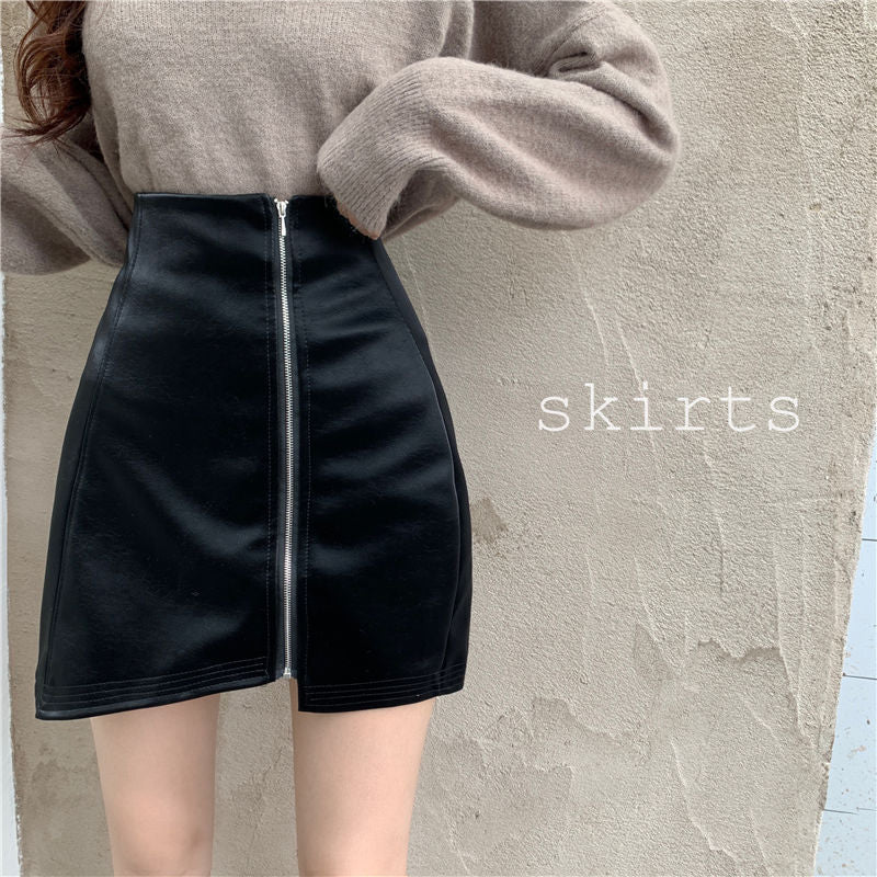 Jasmine – High-Waisted Vegan Leather Skirt