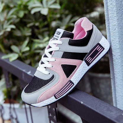 Emily – Trendy Sneakers