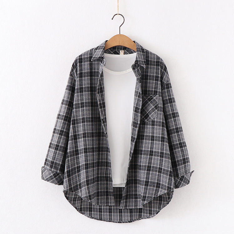 Samantha – Plaid Women's Blouse with Relaxed Fit