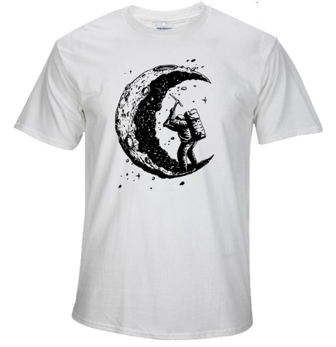 Isaac – Casual T-Shirt with Moon Print