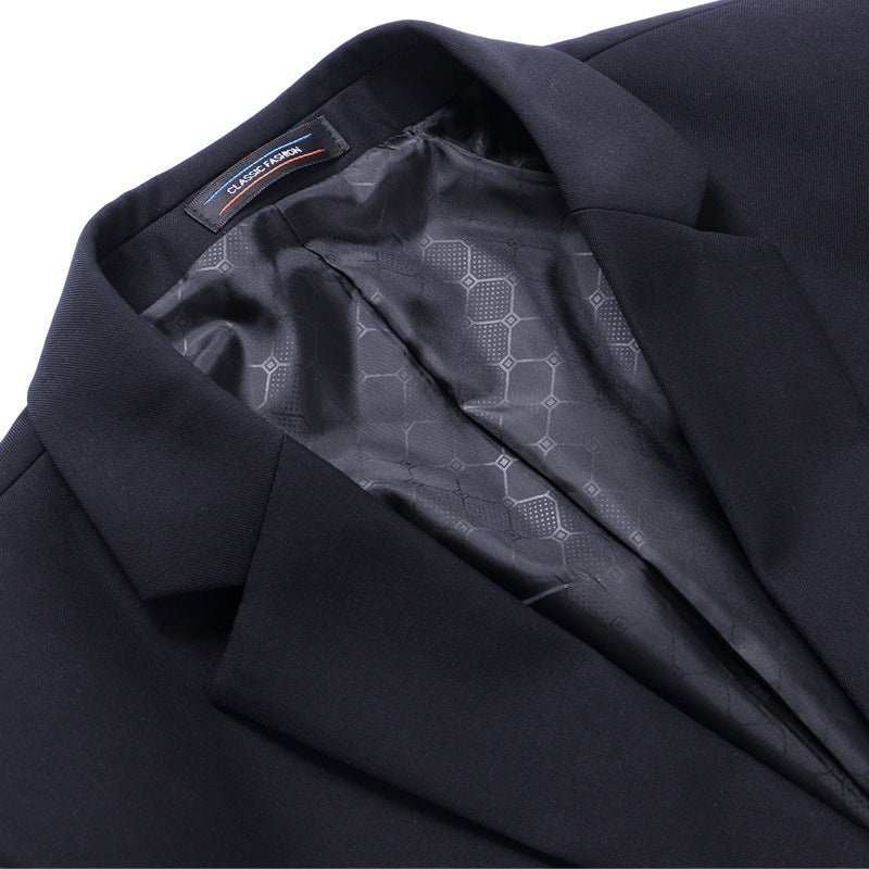 Jim – Men's Suit in Synthetic Fibers