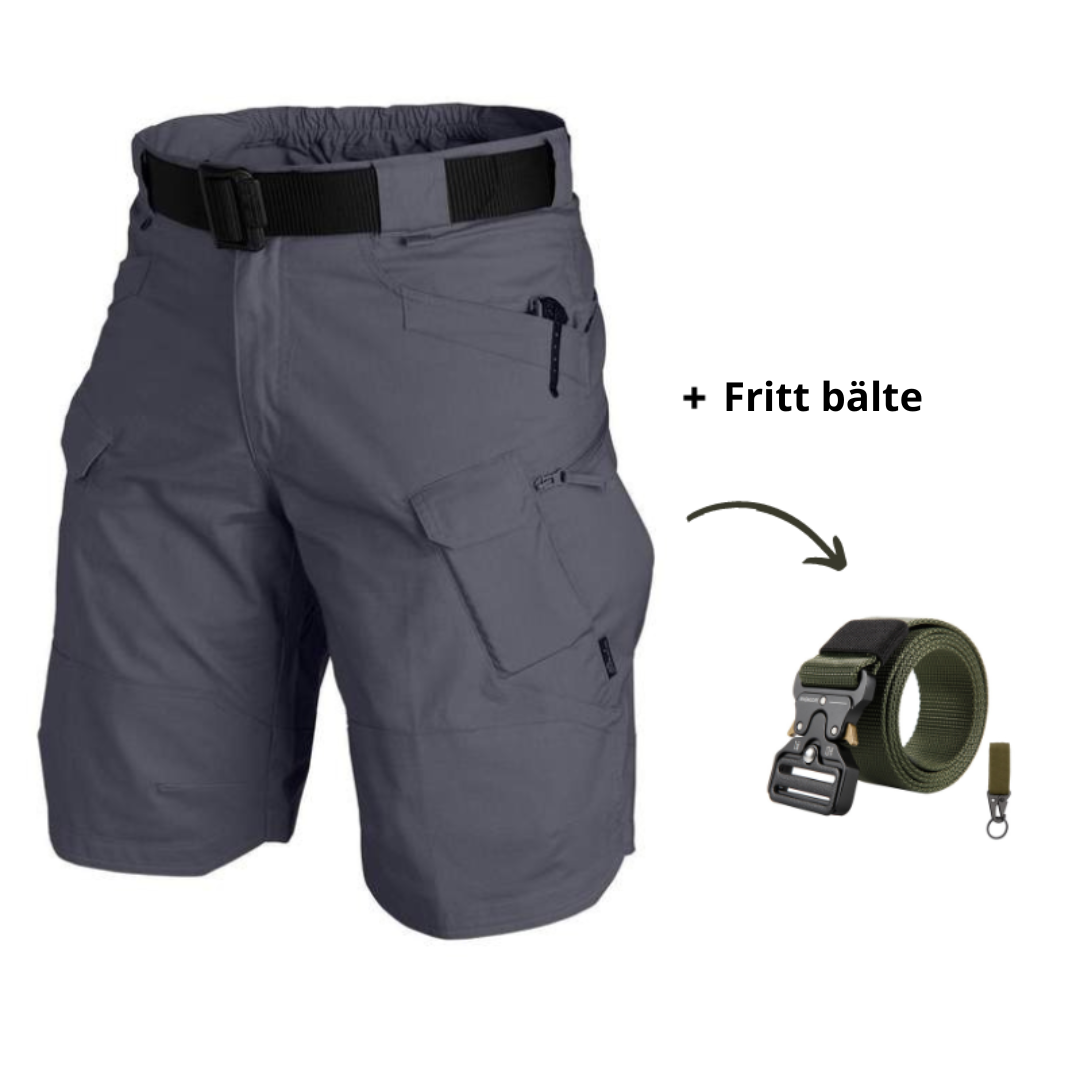 Chris – Multi-Pocket Shorts with Free Belt