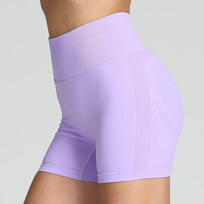 Elizabeth – Seamless Women's Yoga Shorts with High Waist and Hip Sculpting Design