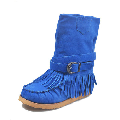 Victoria – Fashionable Women's Boots with Fringe and Buckle