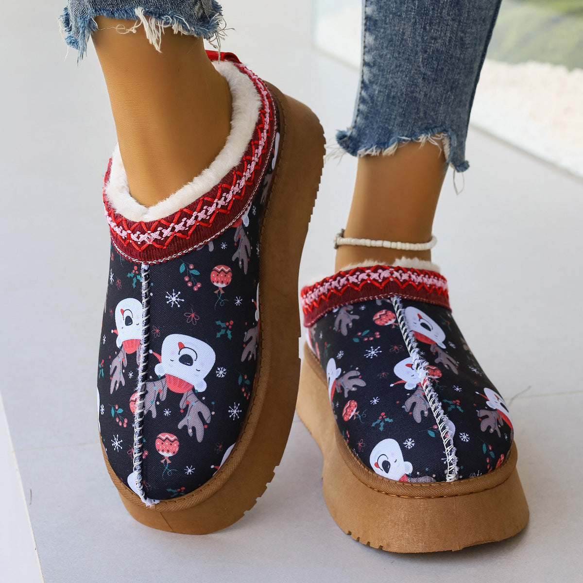 Robyn – Cartoon Christmas Print Ankle Boots with Plush Lining