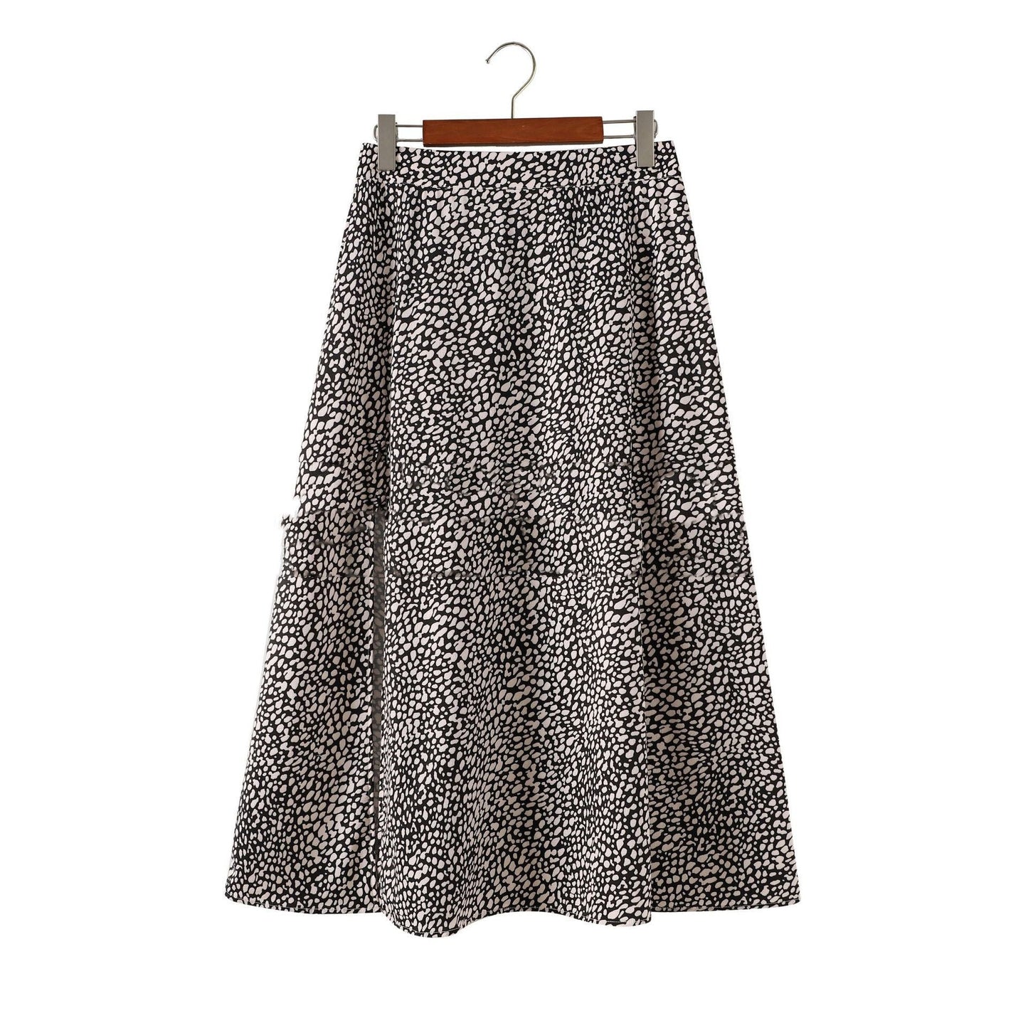 Sara – Long A-Line Skirt with Leopard Print