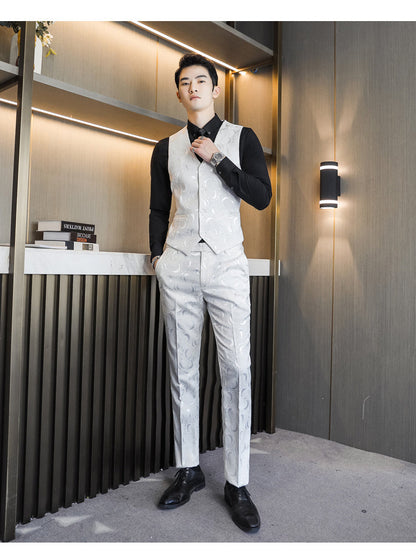 Terrence – Embossed Three-Piece Suit for Men