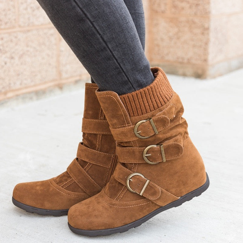 Jamie – Comfortable Winter Boots with Strap and Buckle