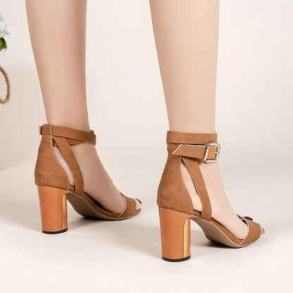 Zoe – Chunky High Heels with Buckle Straps