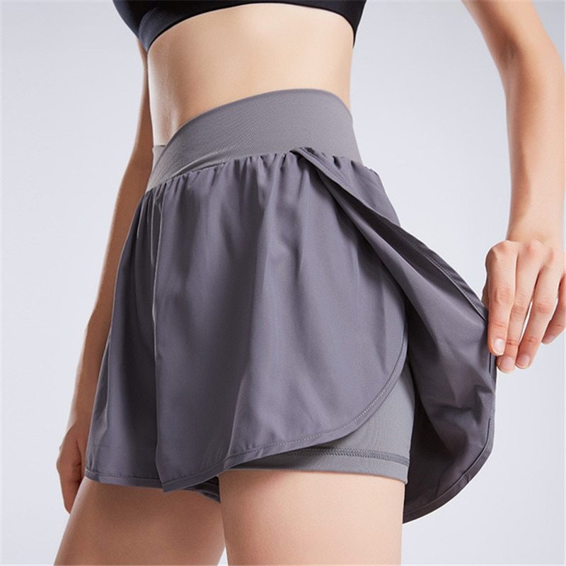 Sandra – Relaxed Summer Gym Shorts with Quick-Dry Fabric