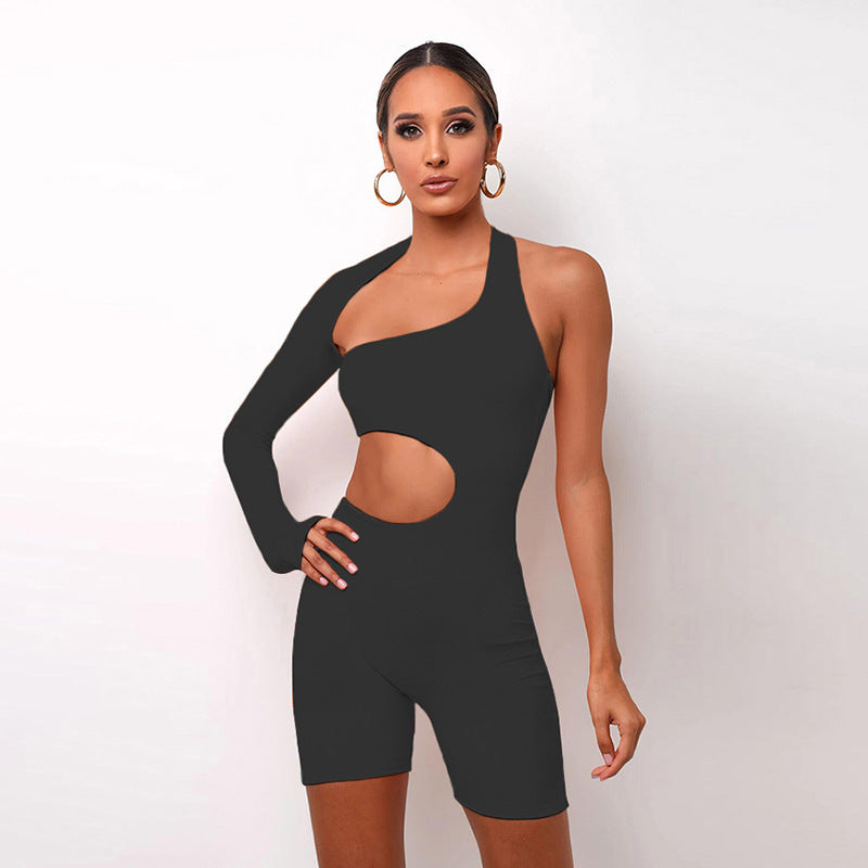 Rebecca – Slim Fitness Yoga Set with Off-Shoulder Top and Shorts