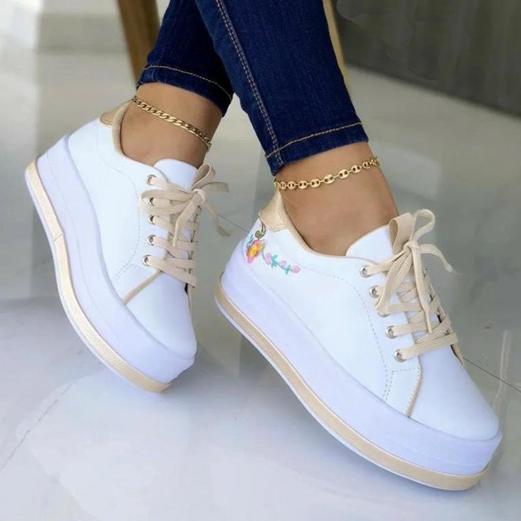 Victoria – Embroidered Women's Platform Sneakers