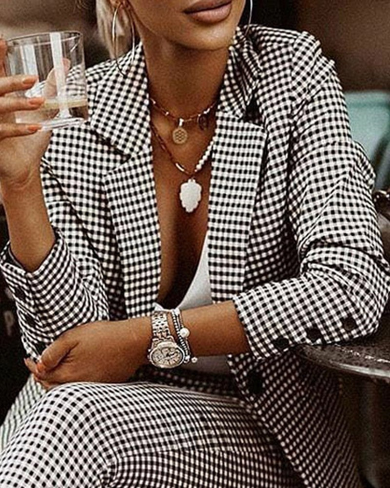 Betty – Slim Fit Women's Suit Set with Check Pattern