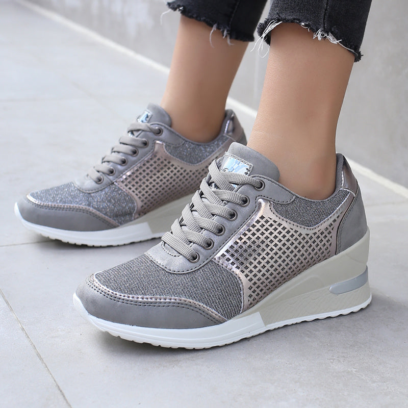 Sarah – Women's Sneakers with Lacing and Elevation