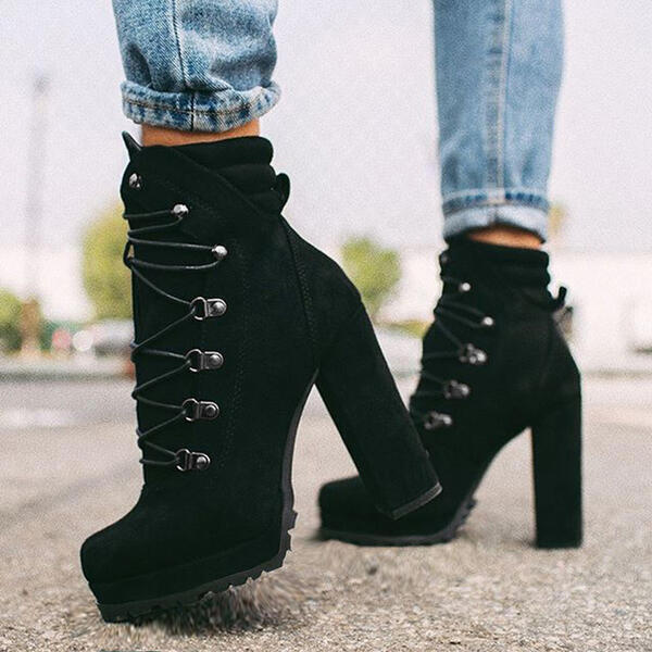 Jessica – Fashionable Ankle Boots with Round Toe and Laces