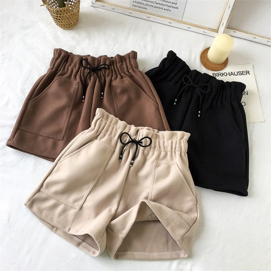 Chelsea – High-Waisted Wide-Leg Shorts