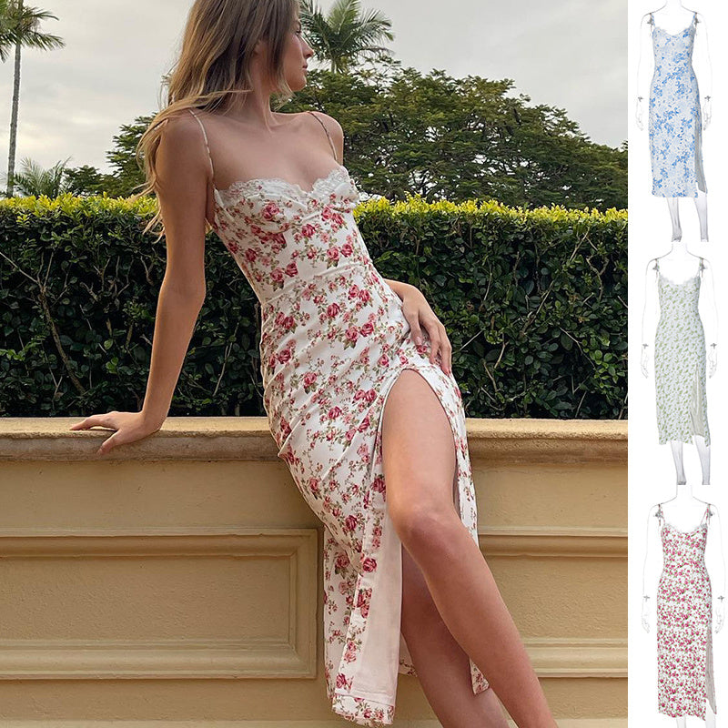 Faith – Long Dress with Floral Lace Pattern and Sexy Slit