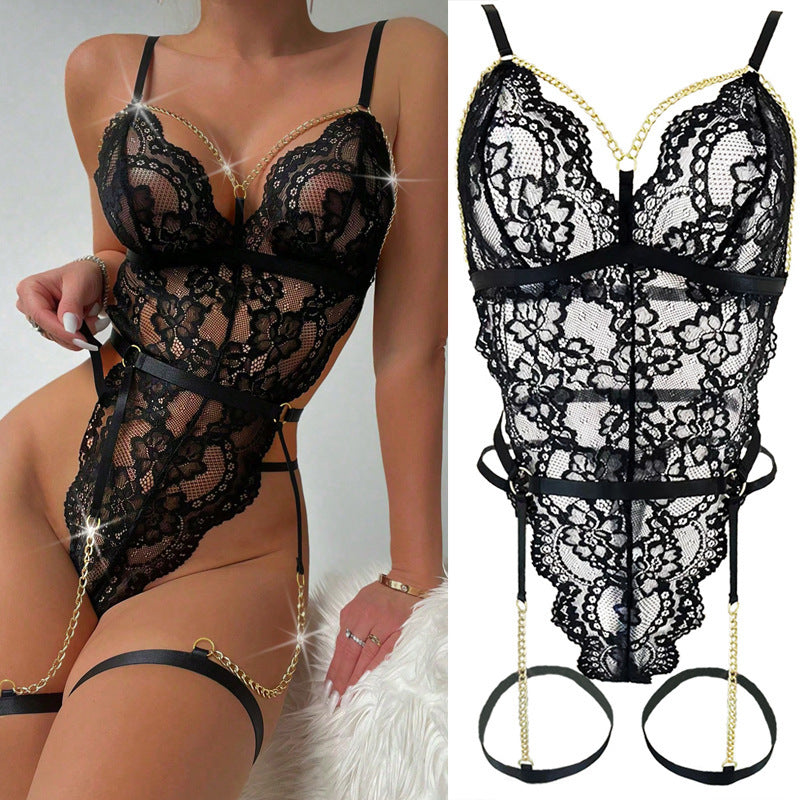 Amy – Alluring Lace Lingerie Set