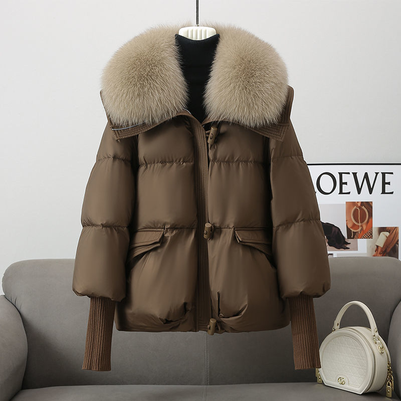 Melissa – Short Women's Jacket with Faux Fur Collar