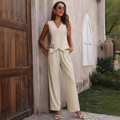 Jade – Summer Suit with Buttons and Straight Pants for Women