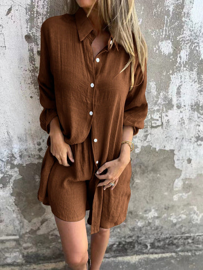 Linda – Casual Women's Suit with Long Sleeve Shirt and Elastic Shorts