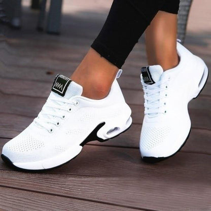 Diana – Orthopedic Sneakers