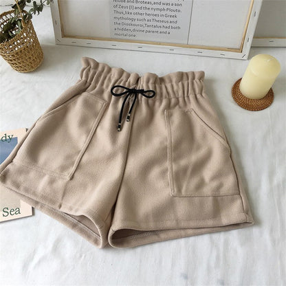 Chelsea – High-Waisted Wide-Leg Shorts