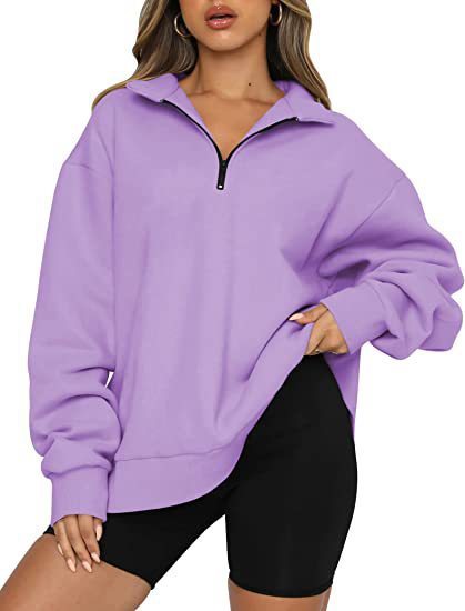 Phoebe – Casual Zip Sweatshirt with Turndown Collar